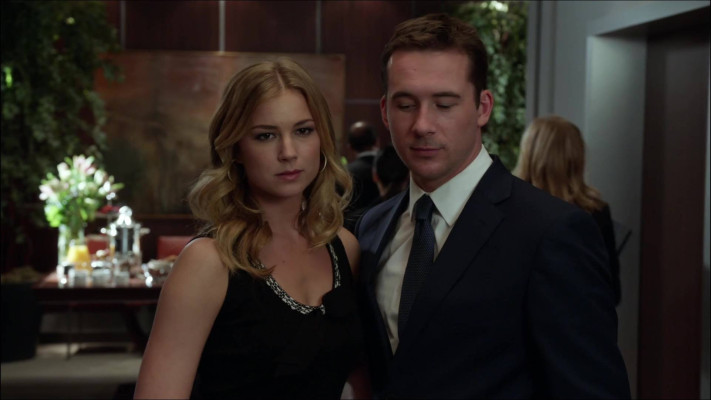 Barry Sloane  pic #1200820