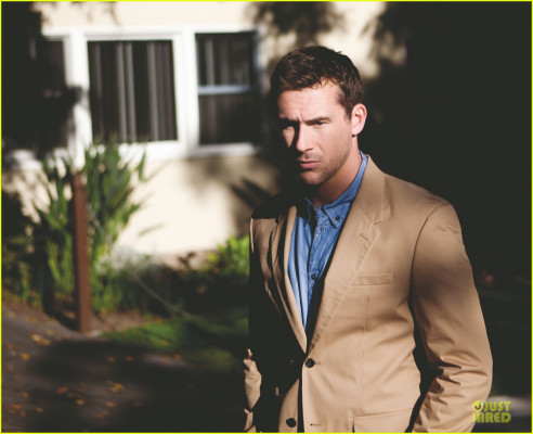 Barry Sloane  pic #1206933