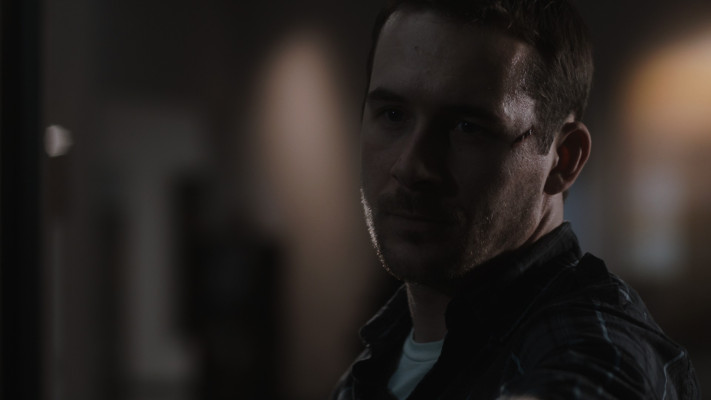 Barry Sloane  pic #1212587