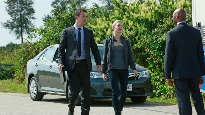 Barry Sloane  pic #1197166