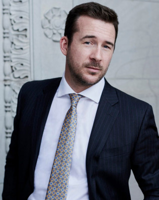 Barry Sloane  pic #1247091