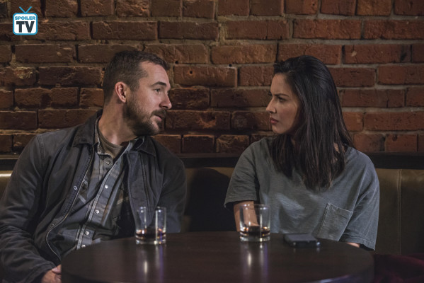 Barry Sloane  pic #1245751