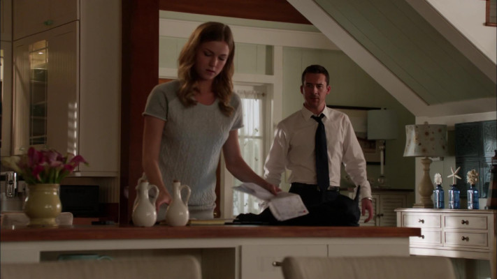 Barry Sloane  pic #1221543