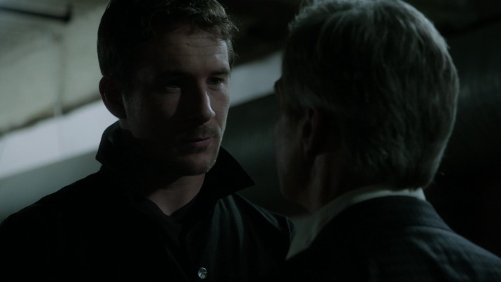 Barry Sloane  pic #1210116