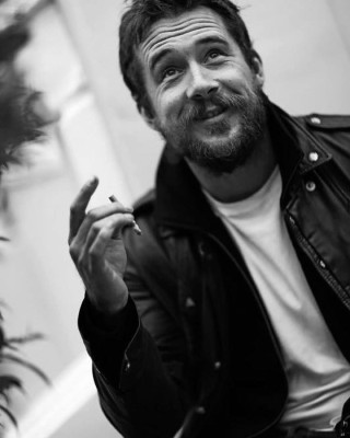 photo 17 in Barry Sloane  gallery [id1234363] 2020-09-25 00:00:00