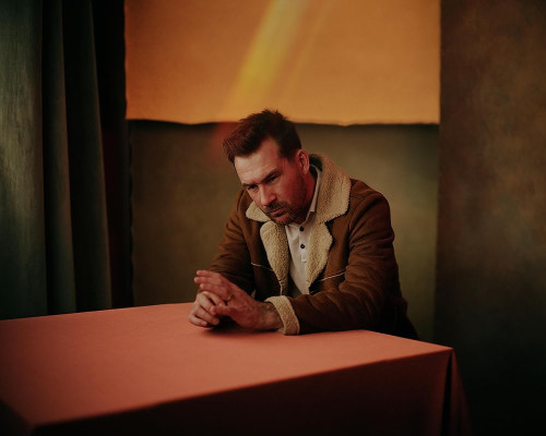 Barry Sloane  pic #1376351