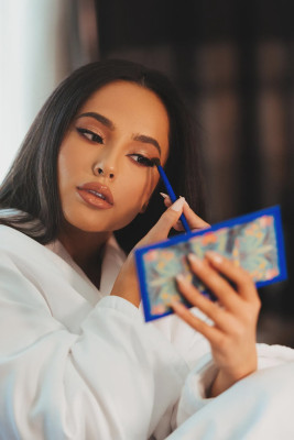 photo 20 in Becky G  gallery [id1301100] 2022-05-02 00:00:00