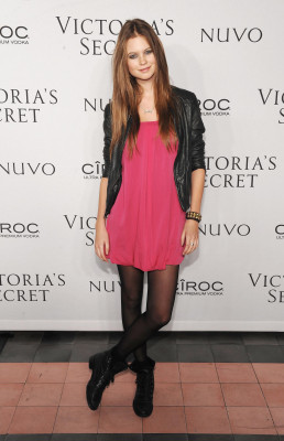 Behati Prinsloo pic #278220