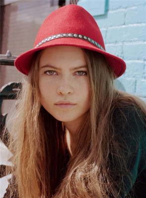 Behati Prinsloo pic #181447