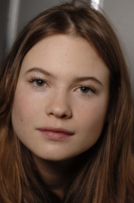 Behati Prinsloo pic #252065