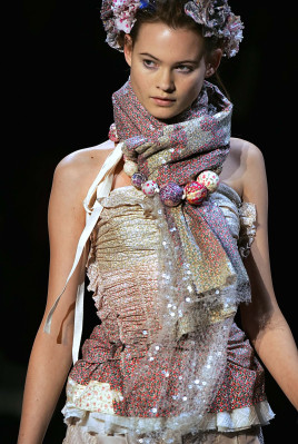 Behati Prinsloo pic #261799