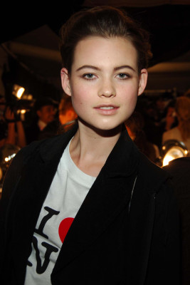 Behati Prinsloo pic #252937