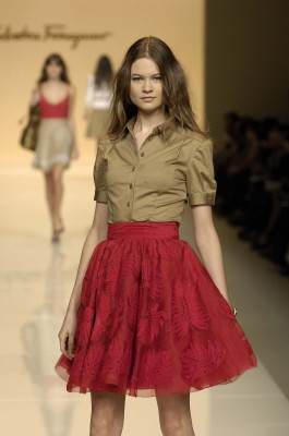 Behati Prinsloo pic #252950