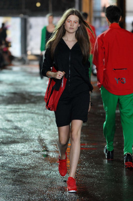 Behati Prinsloo pic #257580