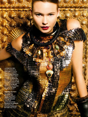 Behati Prinsloo pic #262435