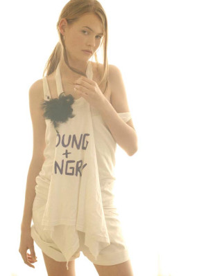 Behati Prinsloo pic #279090