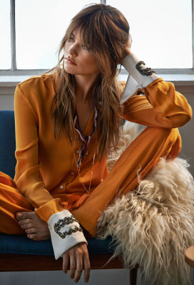 Behati Prinsloo pic #725155