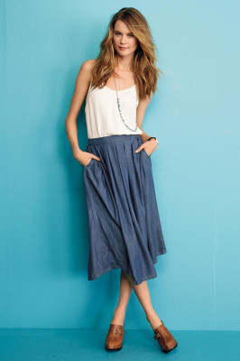 Behati Prinsloo pic #749097