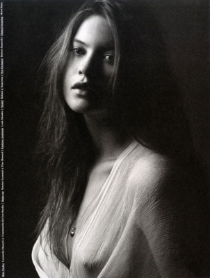 Behati Prinsloo pic #215840