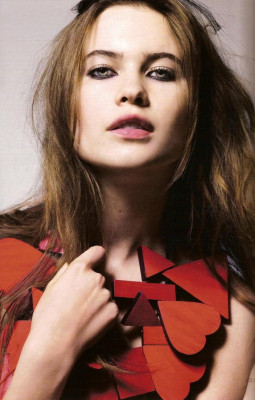 Behati Prinsloo pic #264799