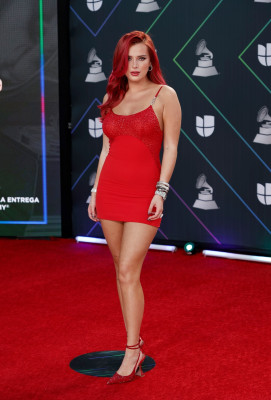 photo 12 in Bella Thorne gallery [id1282647] 2021-11-23 00:00:00