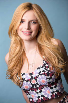 Bella Thorne pic #783468