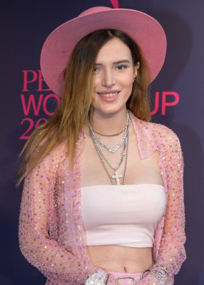 Bella Thorne pic #1102266