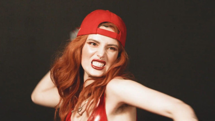 Bella Thorne pic #1099835