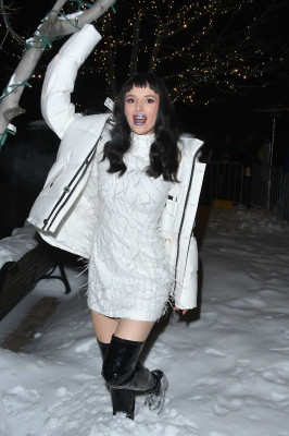 Bella Thorne pic #1001280