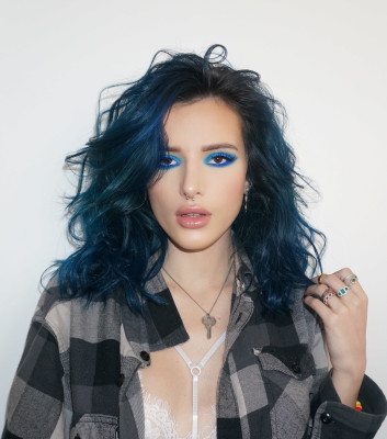 Bella Thorne pic #917916
