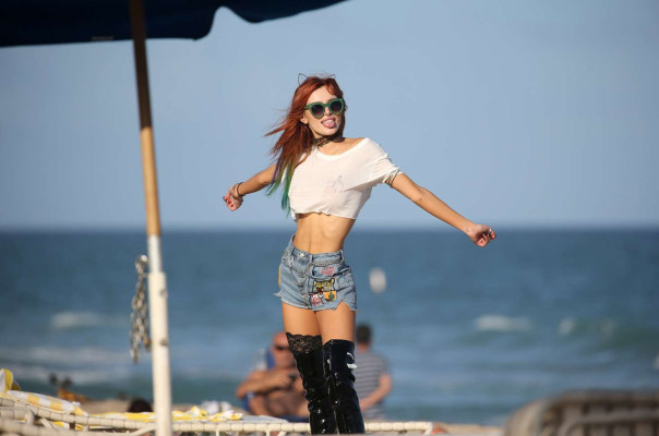 Bella Thorne pic #898901