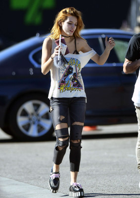 Bella Thorne pic #890481