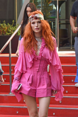 Bella Thorne pic #1071745