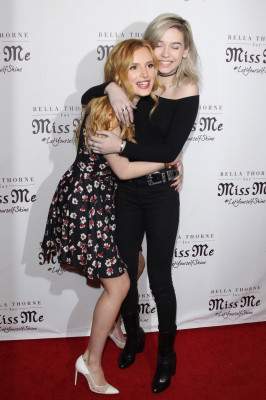 Bella Thorne pic #831916