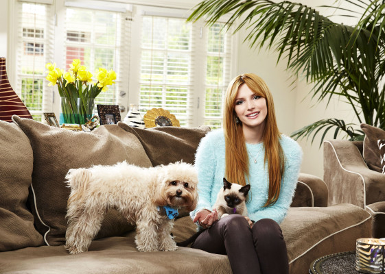 Bella Thorne pic #681916