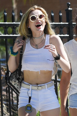 Bella Thorne pic #932018