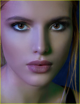 Bella Thorne pic #840373