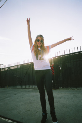 Bella Thorne pic #678659