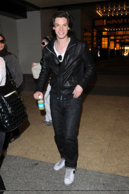 Ben Barnes pic #654010