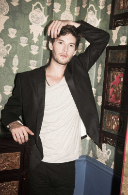 Ben Barnes pic #398161