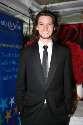 Ben Barnes pic #654065