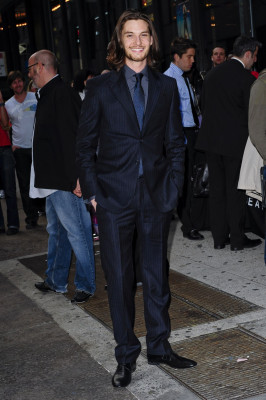 Ben Barnes pic #665196