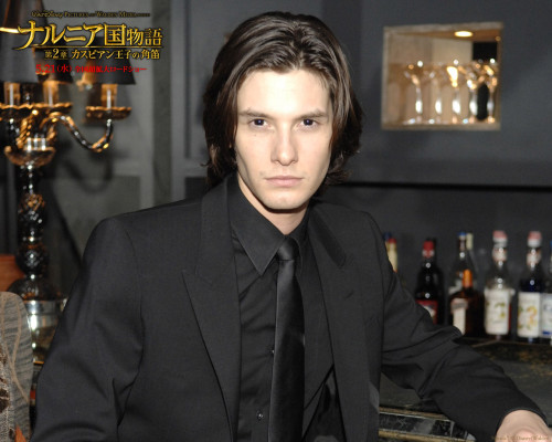 Ben Barnes pic #654902