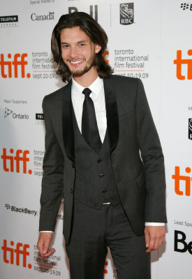 Ben Barnes pic #654125