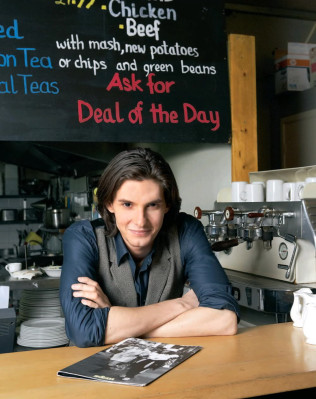 Ben Barnes pic #195333