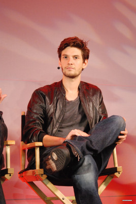 Ben Barnes pic #654928