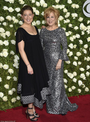Bette Midler pic #942783