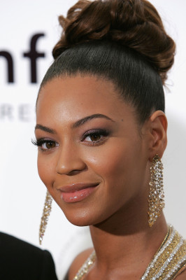 photo 13 in Beyonce Knowles gallery [id265966] 2010-06-23 00:00:00
