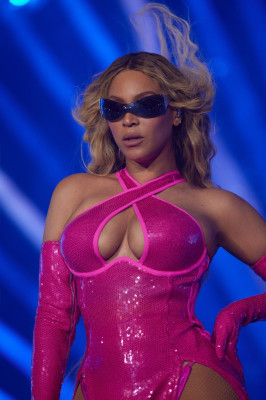 photo 19 in Beyonce Knowles gallery [id1335538] 2023-10-18 00:00:00