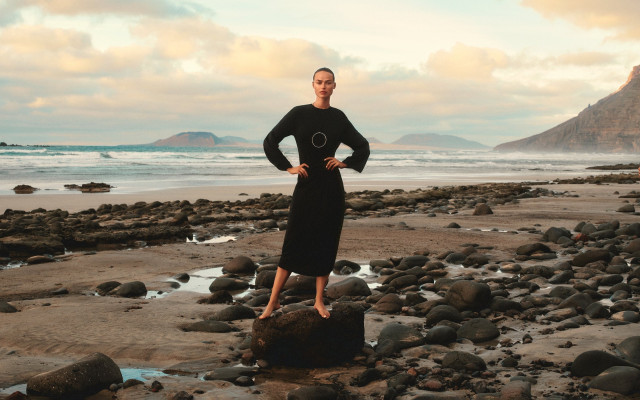 Birgit Kos for Scalpers